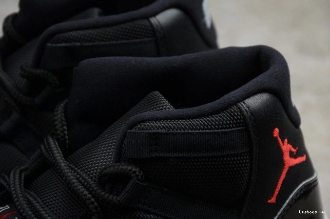 Retro Playoffs Bred  (2019) 378037-061 11 Jordan 1206